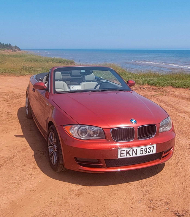 BMW 128 i Cabriolet dans Autos et camions  à Ville de Québec