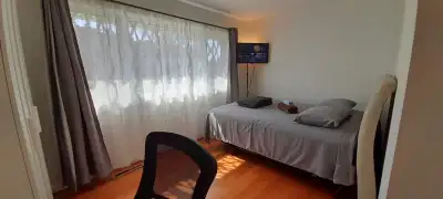 SEP. 1st- 4 MIN WALK TO ALGONQUIN - ROOMS FOR FEMALES -ALL INCL