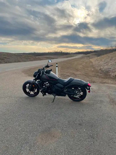 Vulcan S ABS. Barely rode last 2 years. Always covered and stored inside for winter. No trades.