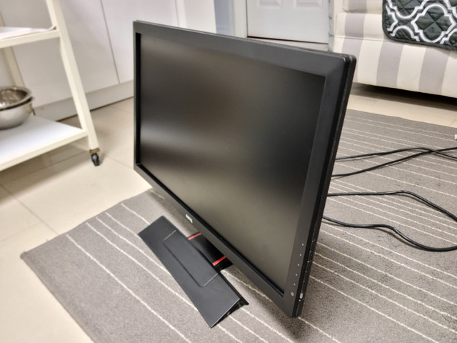 24-Inch BenQ GL2450-B Gaming Monitor - For Sale in Monitors in City of Toronto - Image 4