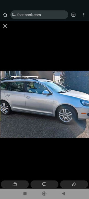 2011 Volkswagen Golf SportWagen 