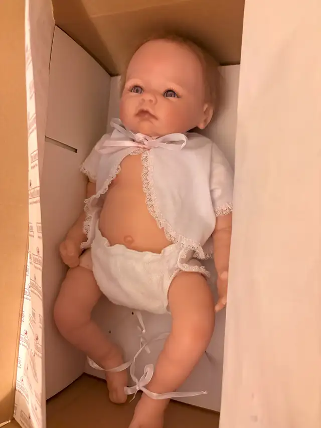 Lifelike baby doll from Ashton Drake Galleries62863732249346122