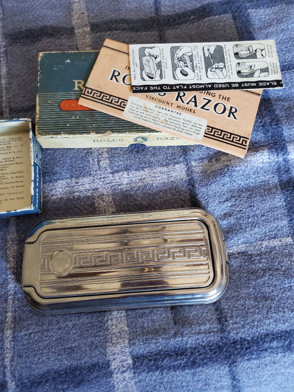Vintage English Rolls Razor Safety Blade Sharper. in Arts & Collectibles in Leamington