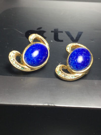 Vintage DORLAN Clip-on Earrings Blue Stone