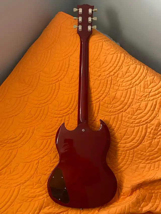 Gibson SG Standard 61 reissue 1999 in Guitars in Calgary - Image 7