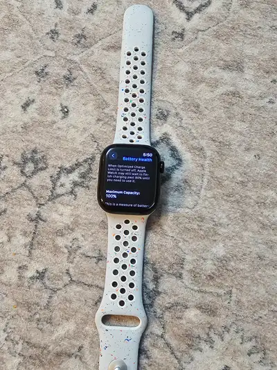 Apple Watch Series 10 64GB 42mm - 100% Battery Health, View more