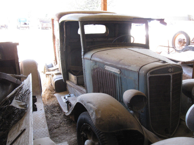 1920's and 1930's International Truck Projects in Classic Cars in Edmonton - Image 3