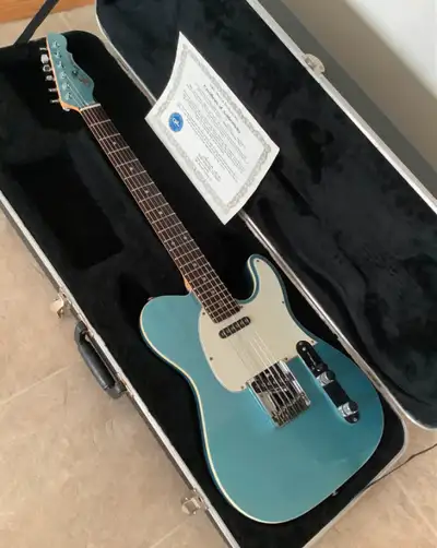 G&L ASAT Classic, View more