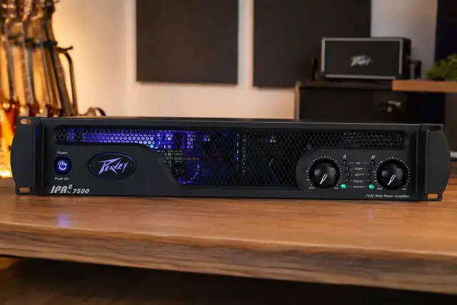 Peavey IPR2 7500 Power Amplifier