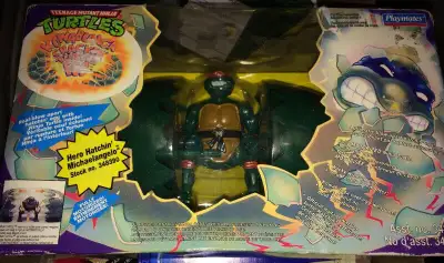 NINJA TURTLES KOWABUNGA CRACKIN TURTLE EGG Michaelangelo, View more
