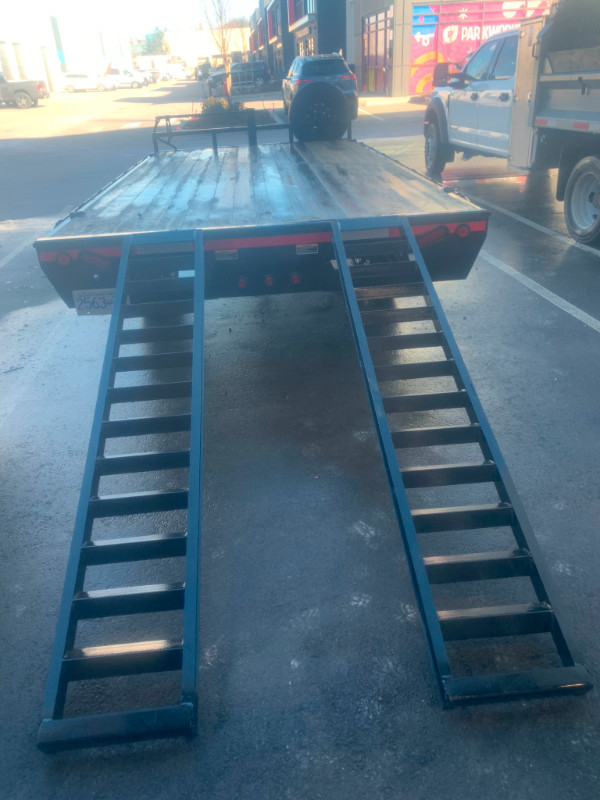 2023 Load Trail Deck Over Flat Deck Trailer - Like New in Cargo & Utility Trailers in Delta/Surrey/Langley
