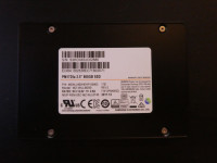 Samsung PM1725a 800GB U.2 NVMe PCIe drive