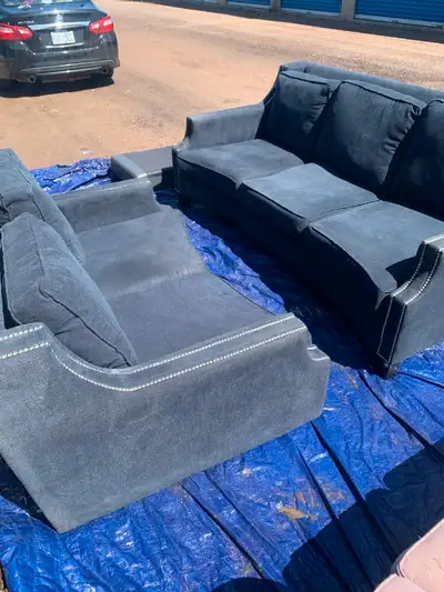 Nice couch and love seat smoke free pet free can deliver for extra