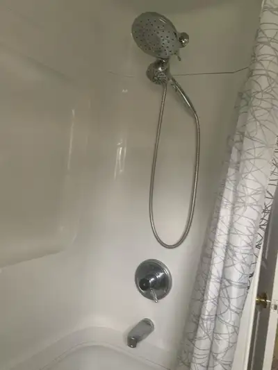 Room for Rent – Available February A private room is available for rent starting February. The home...