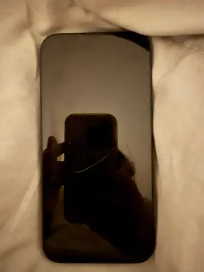 iPhone 14 pro Max 128gb and Google pixel 7 128gb, View more