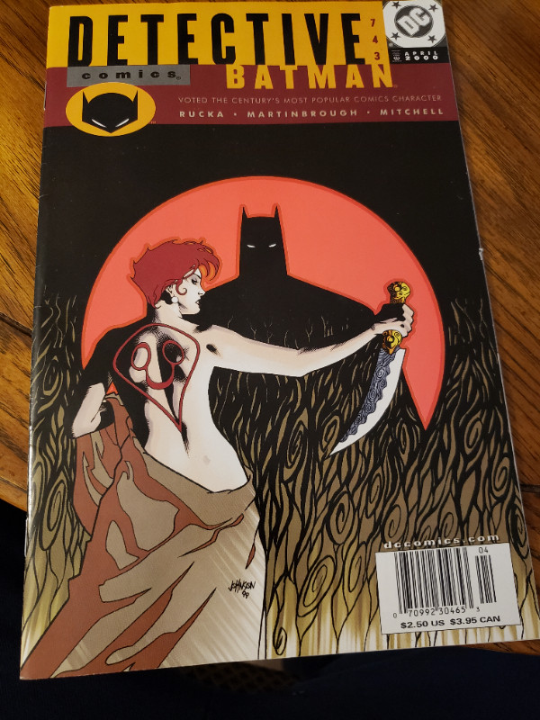DC comic book Detective Batman, April 2000 issue in Comics & Graphic Novels in Saskatoon