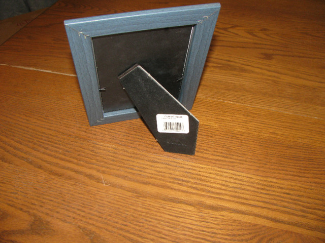4 X 6  PICTURE FRAMES in Other in Norfolk County - Image 4