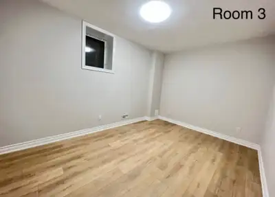 Master bedroom for rent Markham, Unionville. Located in a quiet, family-friendly neighborhood close...