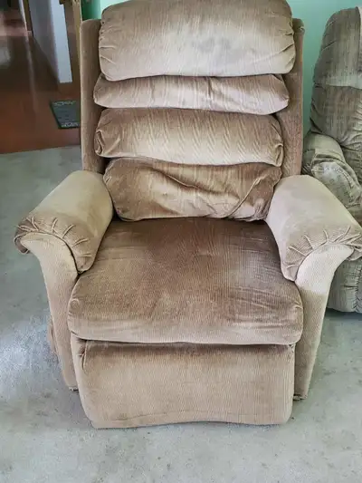 Lift chair- great for seniors! A little well loved but in working order.