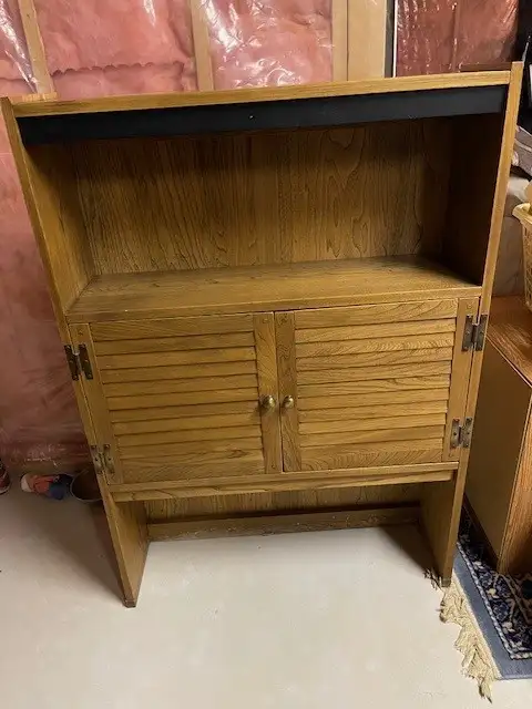 Wooden Shelving Unit in Bookcases & Shelving Units in Calgary - Image 2