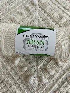 Hand Knit Bedspread in Arts & Collectibles in Kingston - Image 5