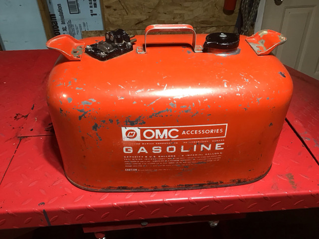 OMC fuel tank  in Other in Gatineau