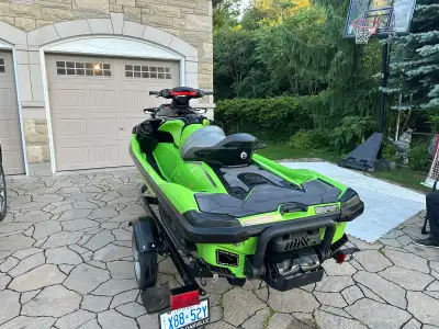 Beautiful colour CALIFORNIA GREEN Machine has only 40 Hours!! - Comes with RIVA RACING Rear Exhaust,...