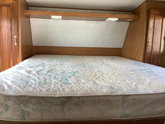 JAYCO 5th WHEEL CAMPER in Other in Summerside - Image 9