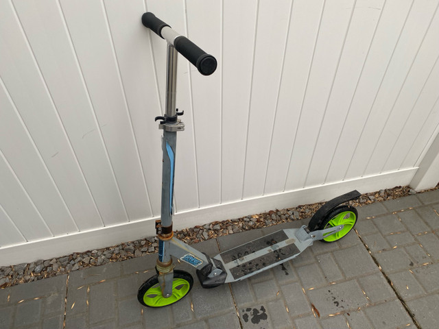 Kids Scooter in Other in St. Albert