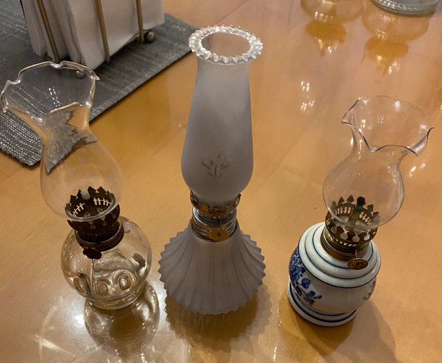 3 petites lampe à l’huile  dans Art et objets de collection  à Laval/Rive Nord