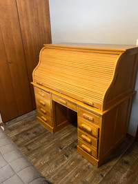 Roll top desk 