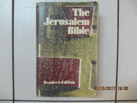 Classic The Jerusalem Bible Readers Edition Soft Cover Circa1968