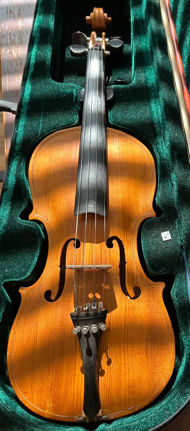 John Borden Campbell, Ontario luthier 7/8 violin kit, $495 obo.62863257228163122