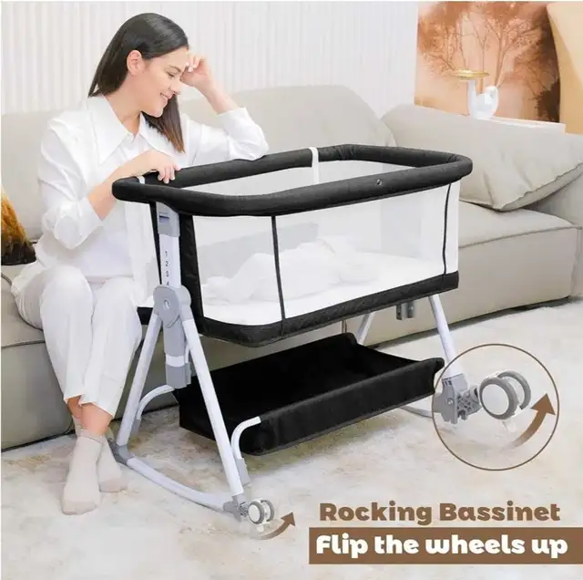 Brand New ✨️  Baby Bassinet,3 in 1 Baby Bassinets Bedside Sleepe in Cribs in City of Montréal - Image 3
