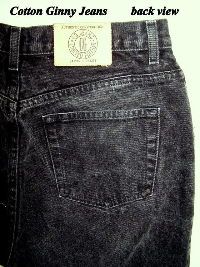 Cotton Ginny jeans, black, 100% cotton, Canada, 9 but dress 12 in Women's - Bottoms in City of Toronto - Image 6