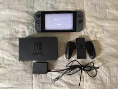 Console is in excellent shape and works perfectly! No Joycon drift whatsoever! $175 Pickup in Port C...