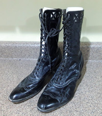 Vintage / Anique Ladies High Lace Up Boots / Shoes