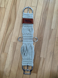 New 26” Weaver cinch 