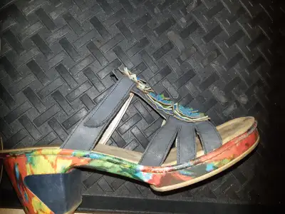 Rieker women's sandals fits 10-11 New Cond.Originally $95, View more