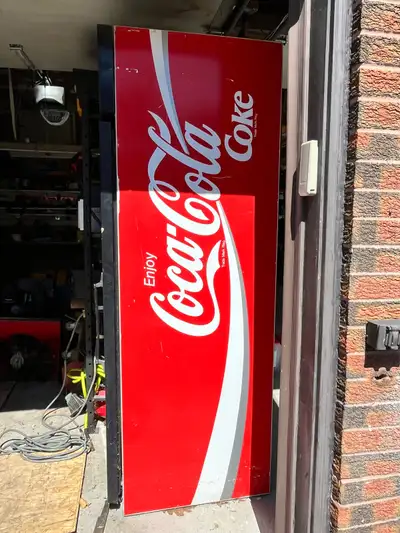 Glass door cooler for commercial or home use. Measurements: H 79 1/2” x W27 1/2” x D 29 1/2” Used, g...