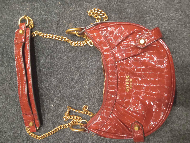 Guess clelia mini top zip crossbody bag in Women's - Bags & Wallets in London