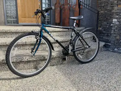  Trek 830 mountain bike, View more