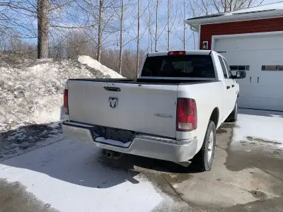 Work done: - Rockers and cab corner (by professional) - CV axle shaft (both) - Thermostat - Ball Joi...