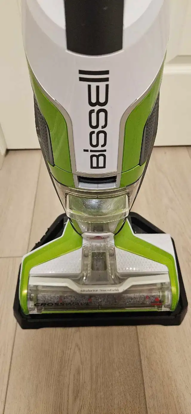 Bissell Vacuum Mop  in Vacuums in Calgary - Image 2