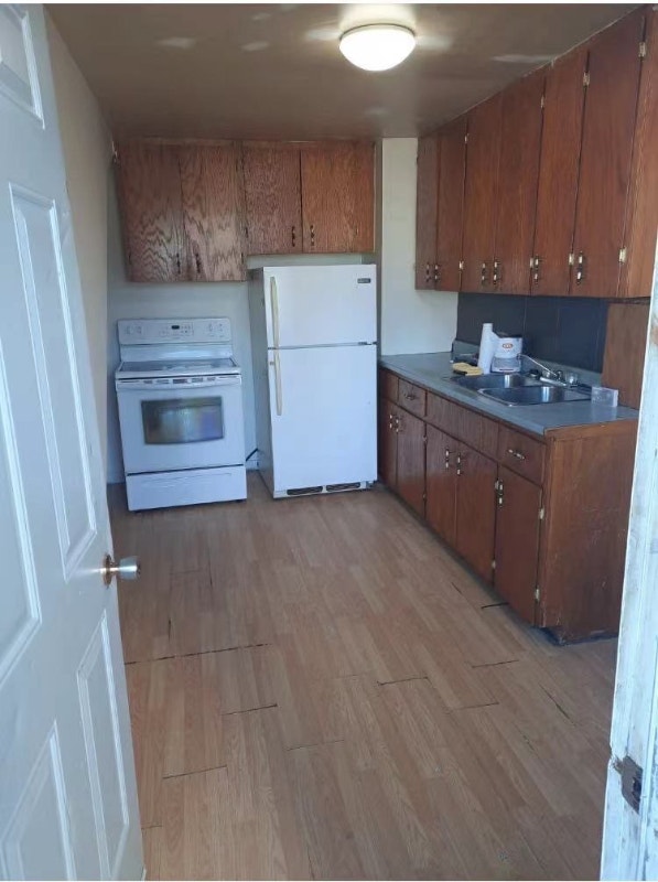 Utilities Included large 2 bedroom aptm. in very conv. location Long