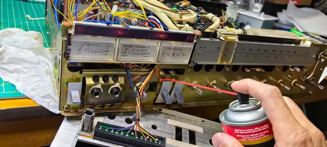Vintage YAMAHA Receiver CR-2020/1020 Restoration in Stereo Systems & Home Theatre in Markham / York Region - Image 6