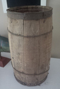 Vintage Wooden, Round Nail Keg