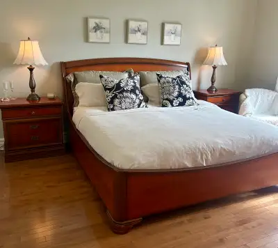 Set de chambre (Peut-être vendu séparément), View more