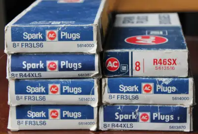 Complete boxes of 8 plugs are $28 FR3LS6 (5614000) 3 boxes of 8 R44XLS (5613870) 1 box of 8 R46SX (5...