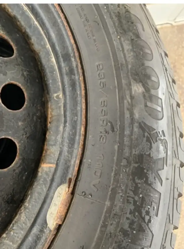 Winter tires with rims - 18 inch in Tires & Rims in Muskoka - Image 4